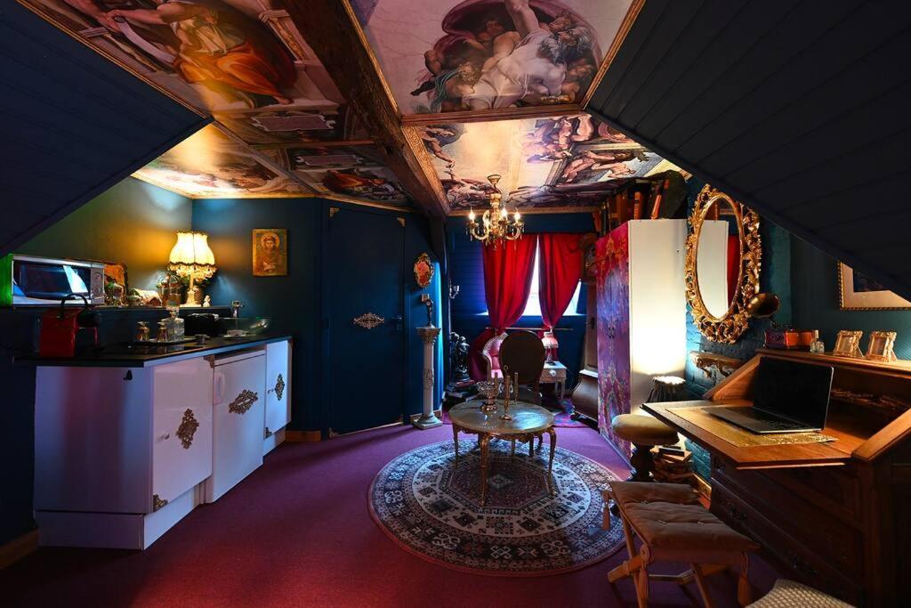 Charme Baroque/Sejour Romantique Монс Экстерьер фото
