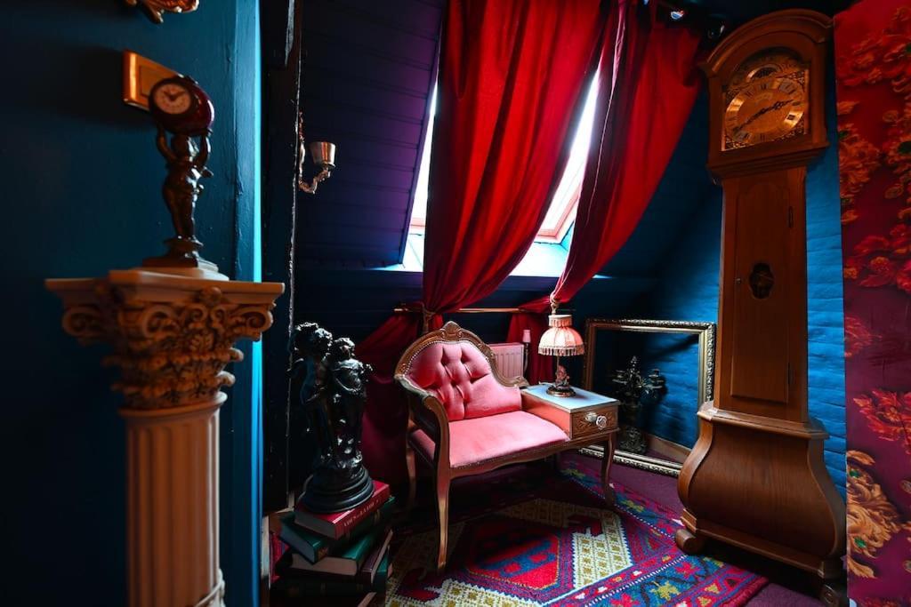 Charme Baroque/Sejour Romantique Монс Экстерьер фото